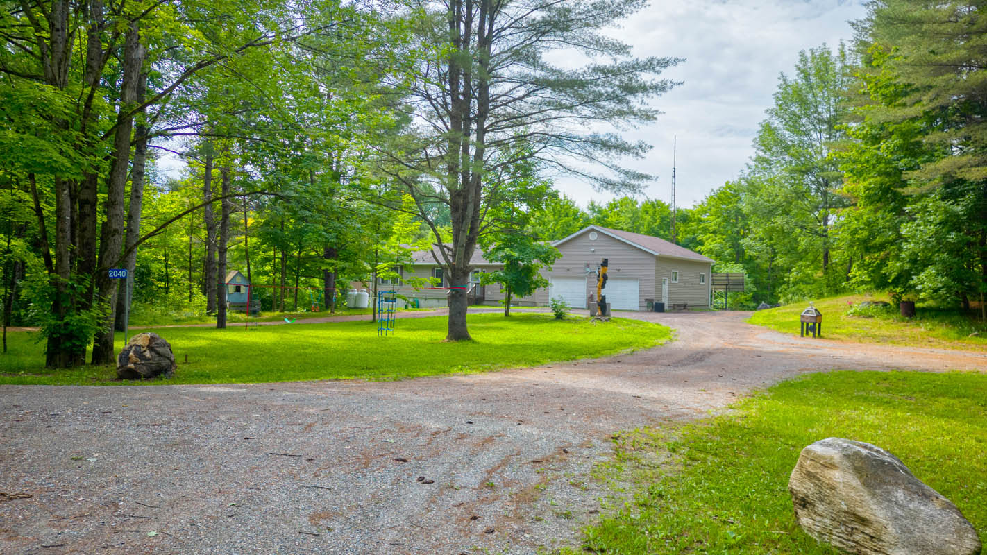 2040 Frontenac Road, Mountain Grove, Ontario